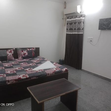 Hotel A S Palace & Restaurant By Wb Inn Agra  Buitenkant foto